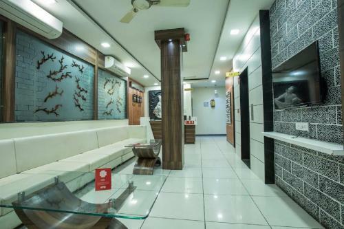 Hotel Anroute Stay - Near Mahakal Temple