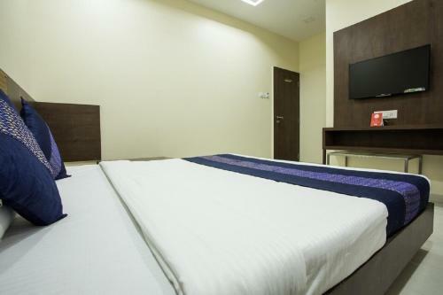 Hotel Anroute Stay - Near Mahakal Temple