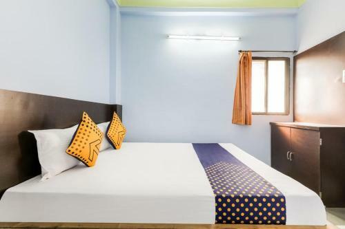 Hotel Shree Shivtam