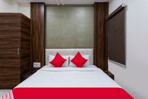 Oyo 24144 Tathastu Hotel