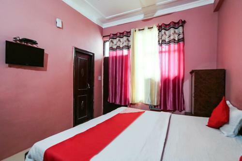 Oyo 82777 Hotel Alfa
