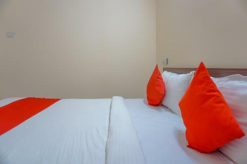 Hotel Oyo 81616 Omkar Executive