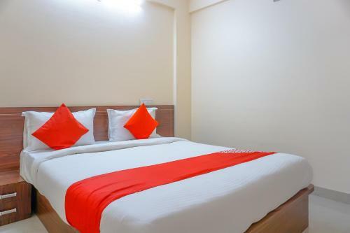 Hotel Oyo 81616 Omkar Executive
