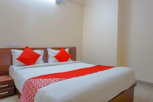 Hotel Oyo 81616 Omkar Executive