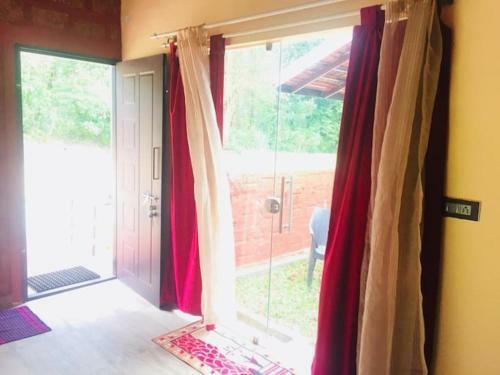 Triptrill Red Rock Homestay