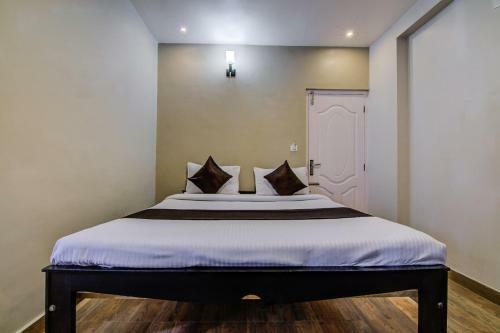 Hotel Oyo 18944 Venus Residency