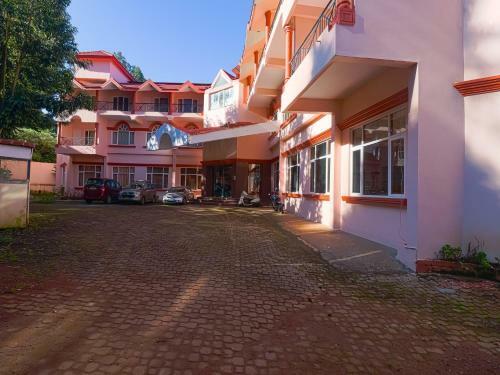 Hotel The Byke Sunshine Grand
