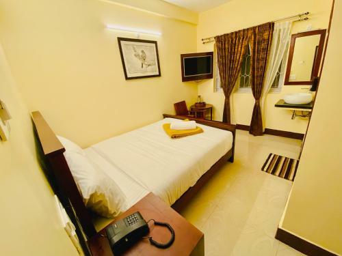Hotel Aakash Rooms And Cottages,