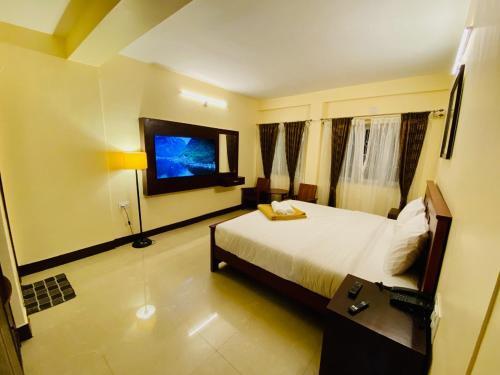 Hotel Aakash Rooms And Cottages,