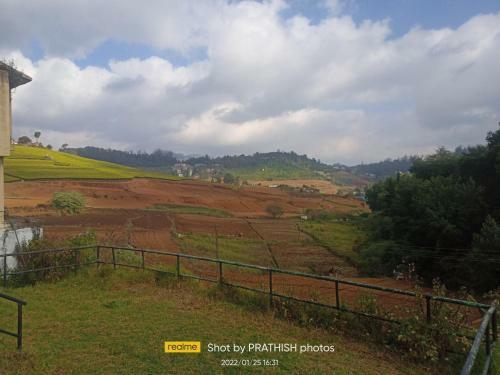 Hotel Mango Hill Resort Ooty