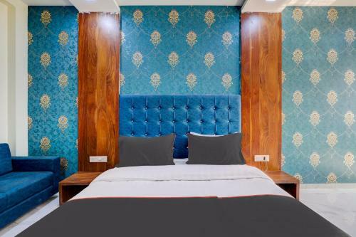 Collection O 87133 Hotel Moon View