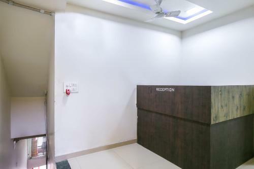 Oyo 66259 Hotel Krishna