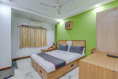 Collection O 83345 Hotel Mamta