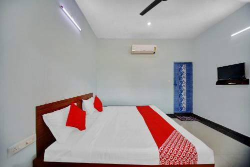 Hotel Oyo Flagship 84490 Ar Deluxe Residency