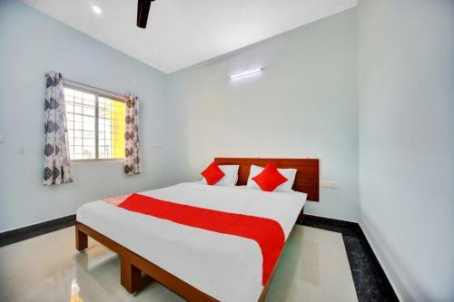 Hotel Oyo Flagship 84490 Ar Deluxe Residency