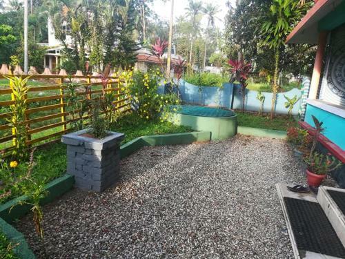 Hostal Deauvill Home Stay