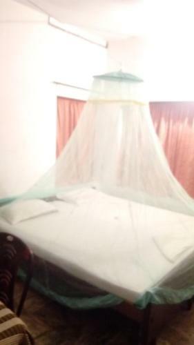 Hostal Deauvill Home Stay