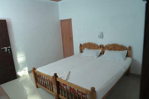 Bed & Breakfast Palm Beach Ayurvedic Resort