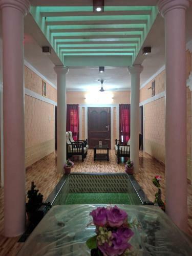 Quality Inn Home Stay
