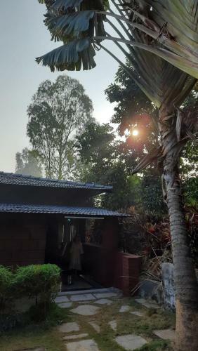 Anandvan Holiday Homes, Wai