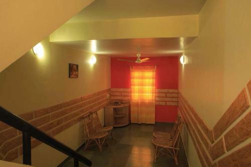 Anandvan Holiday Homes, Wai