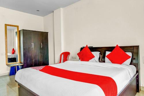 Oyo Flagship 82915 Hotel Tushar