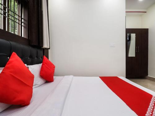 Oyo 74233 Hotel N Grand 2