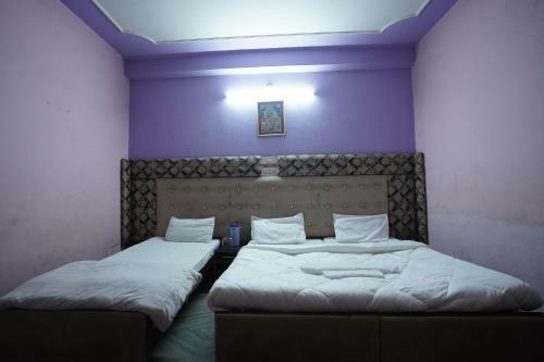 Hotel Satyam Dham By Wb Inn