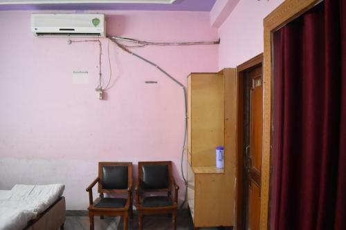 Hotel Satyam Dham By Wb Inn
