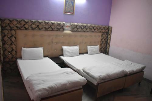 Hotel Satyam Dham By Wb Inn