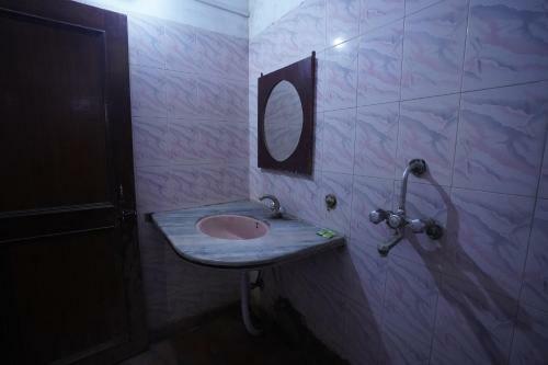 Hotel Satyam Dham By Wb Inn