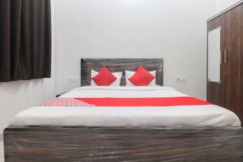Hotel Oyo 67215 Shri Hit Radha Bhawan