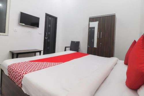 Hotel Oyo 67215 Shri Hit Radha Bhawan