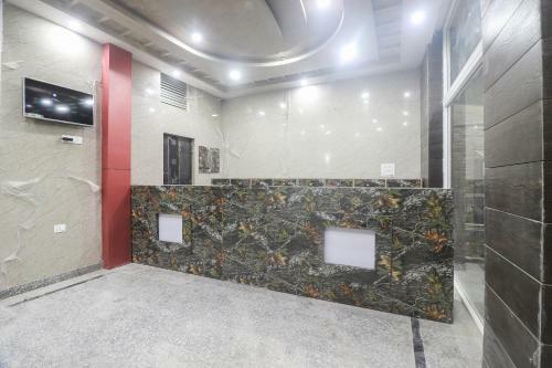 Hotel Oyo 67215 Shri Hit Radha Bhawan