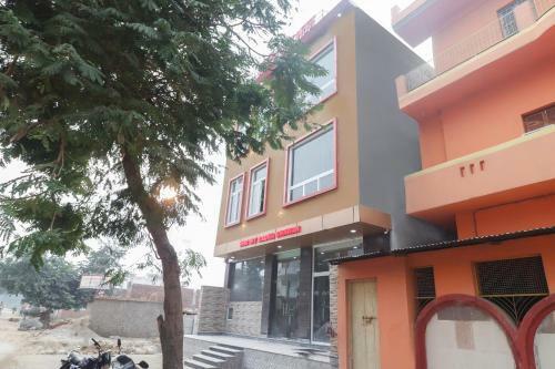 Hotel Oyo 67215 Shri Hit Radha Bhawan