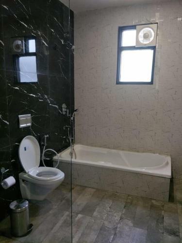 Hotel Country Inn Vrindavan