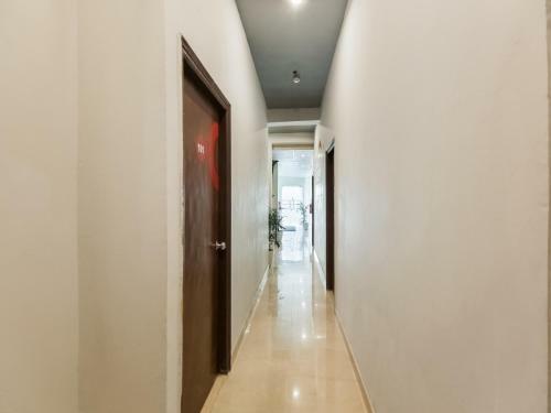Hotel Collection O 81517 Pearl Inns Executive