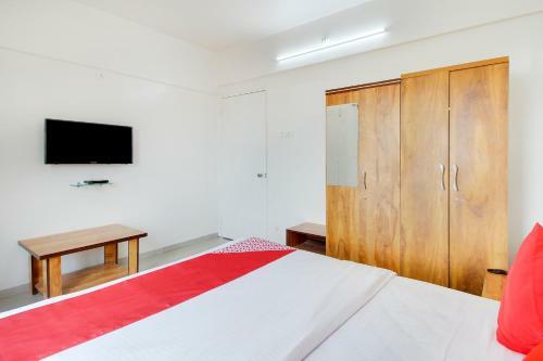 Oyo 76128 Hotel Star Inn