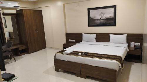 Bed & Breakfast Kedari Residency