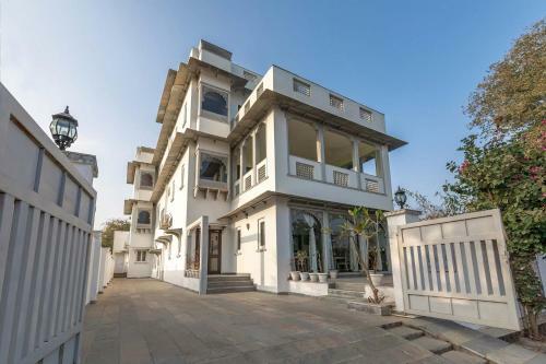 Villa Sagat Raaso By Vista Rooms