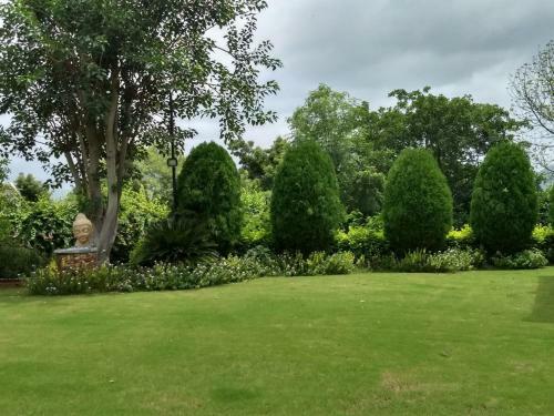 Siddhi Farms And Resort