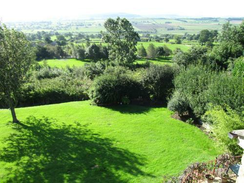Oaklodge Bed And Breakfast