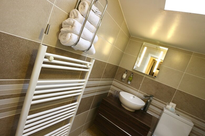 Bed & Breakfast Grove House