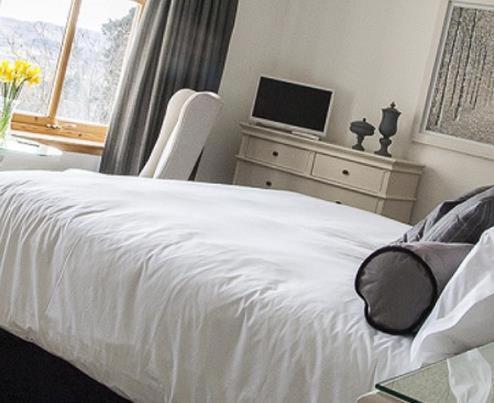 Hostal Sutherlands Guest House