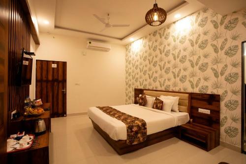 Hotel Bhairav Bagh & Restaurant