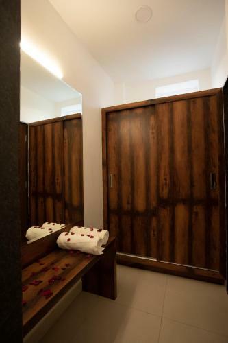 Hotel Bhairav Bagh & Restaurant