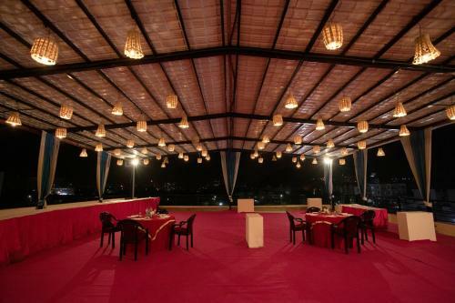 Hotel Bhairav Bagh & Restaurant