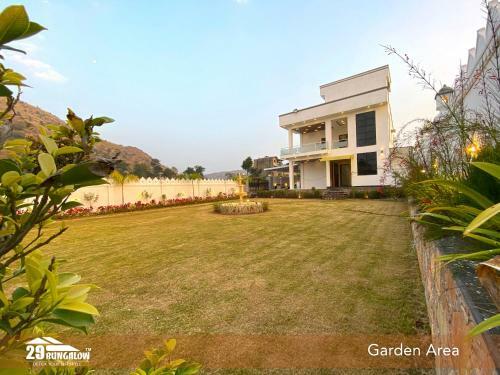Hotel Aravali Suites By 29bungalow