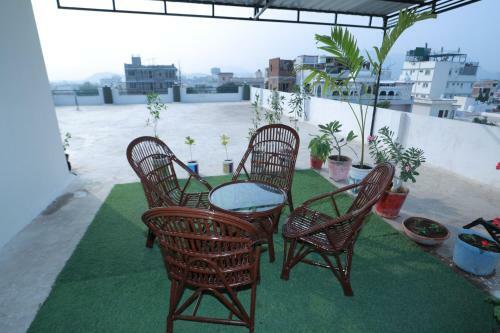 Shresth Home Stay