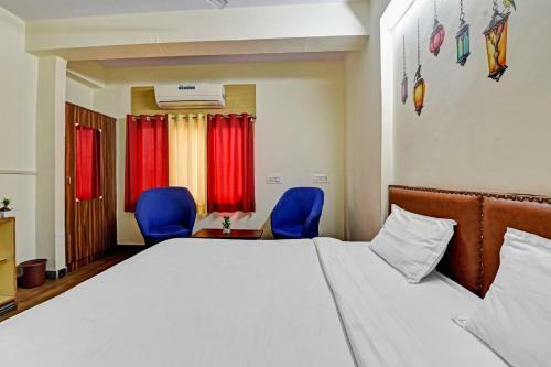 Oyo Flagship 84180 Hotel Ashirwad